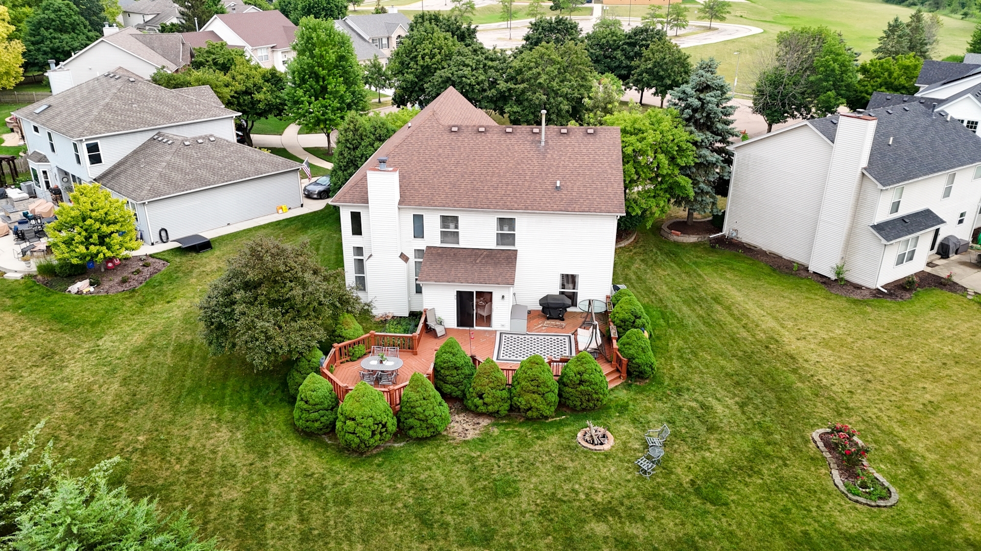 2578 Crestview Drive, Aurora, IL 60502