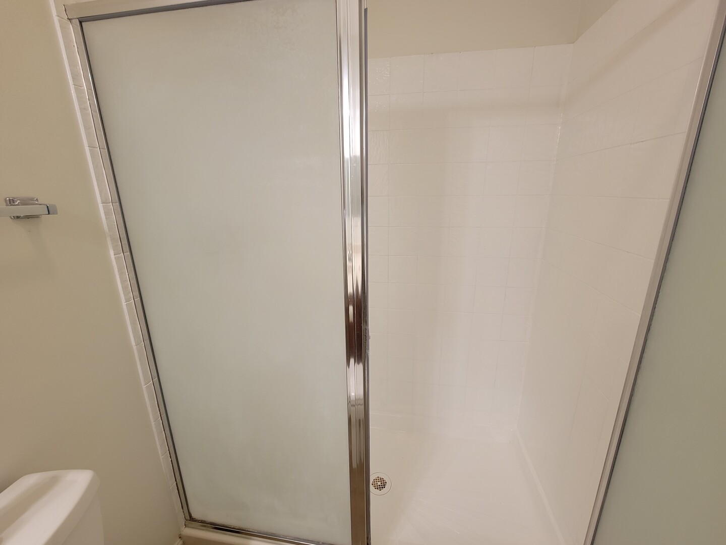 614 Pineridge Drive #614, Oswego, IL 60543