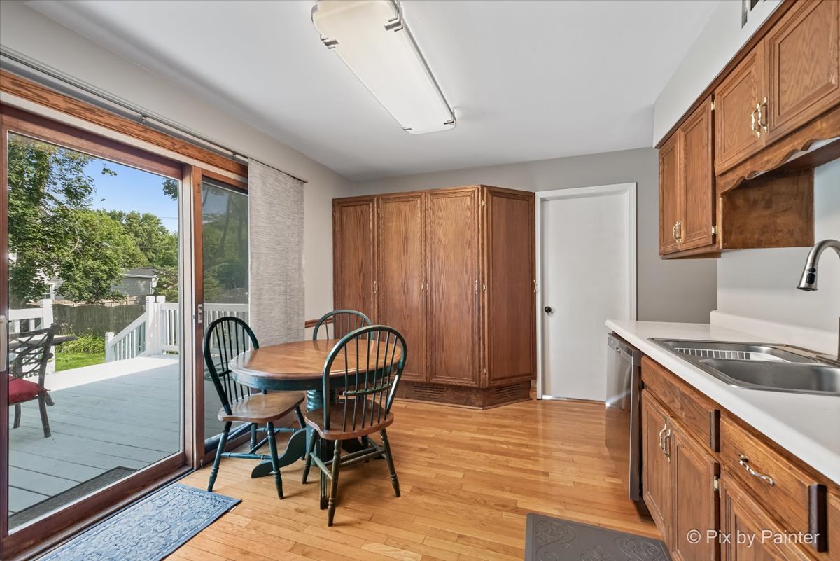 303 S President Street, Wheaton, IL 60187