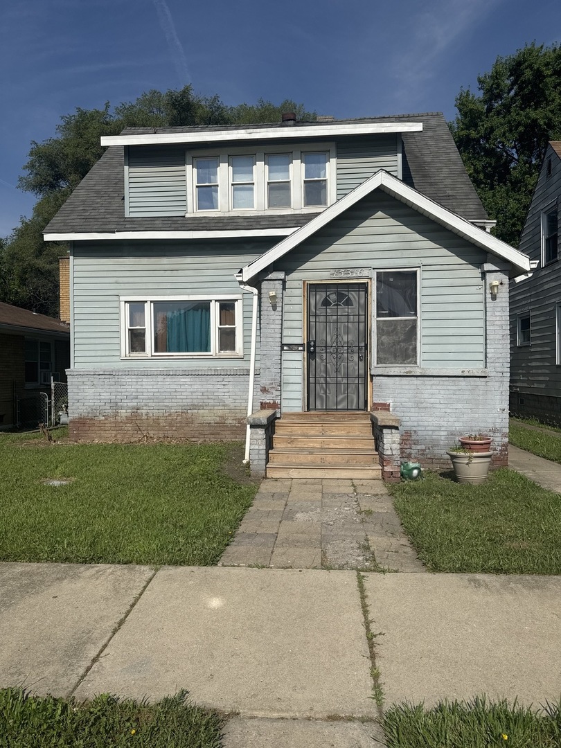 15316 Marshfield Avenue, Harvey, IL 60426