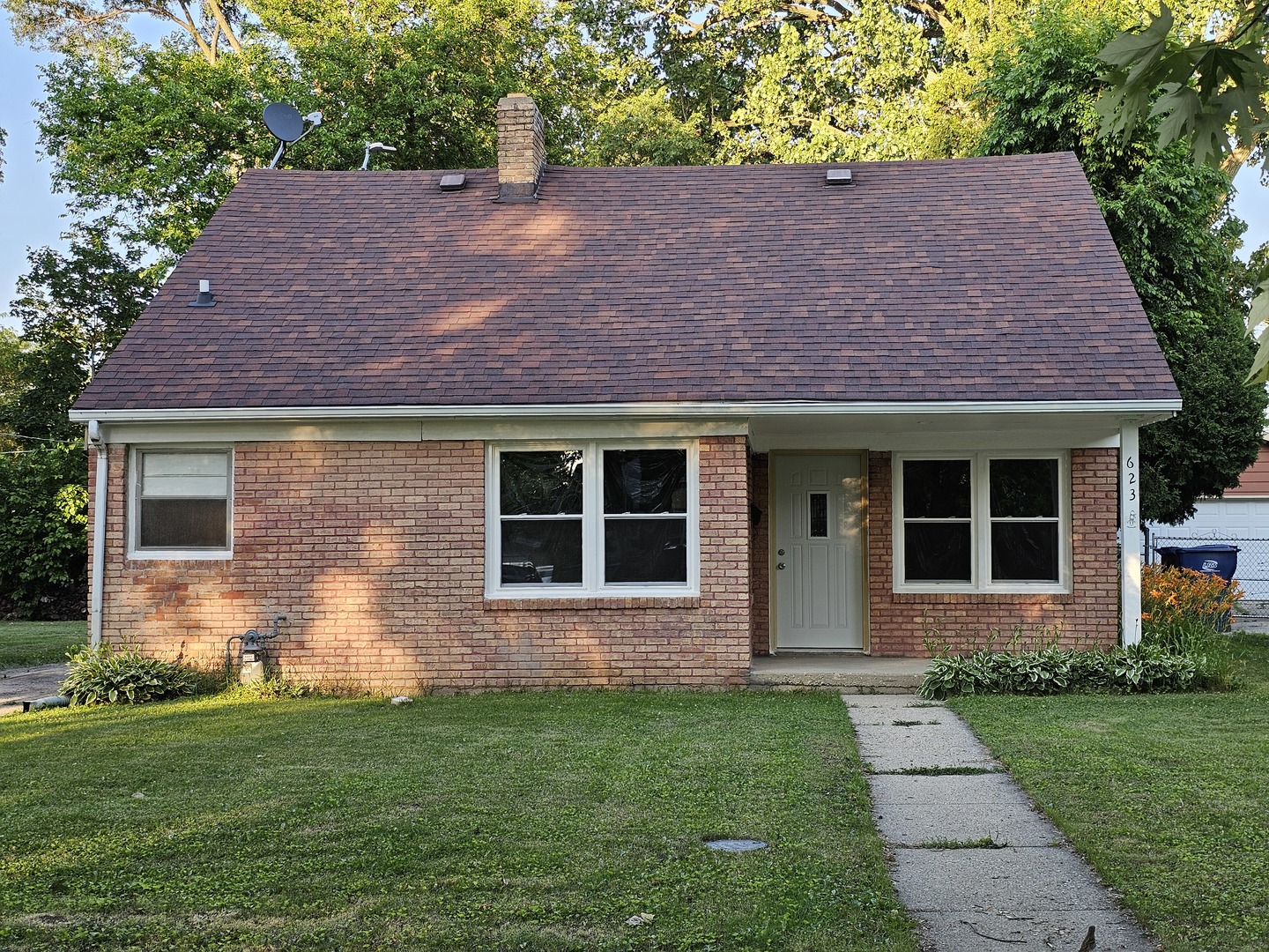 623 Westmoreland Avenue, Waukegan, IL 60085