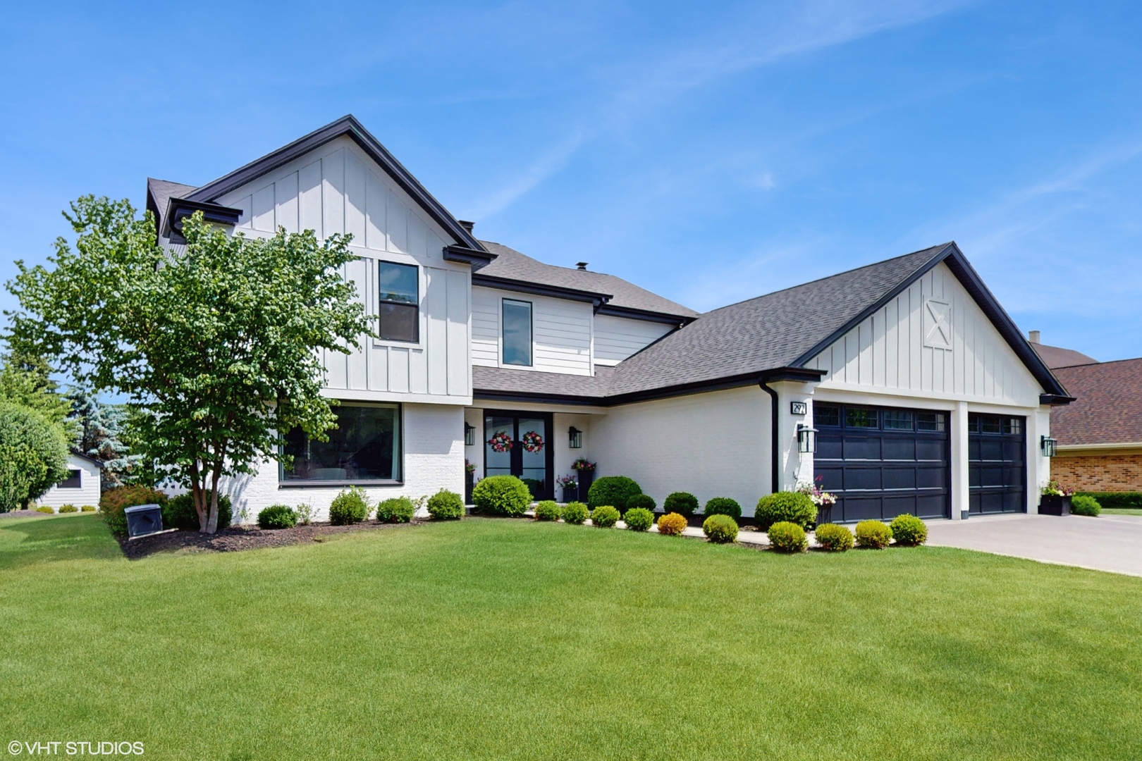 292 Noble Circle, Vernon Hills, IL 60061