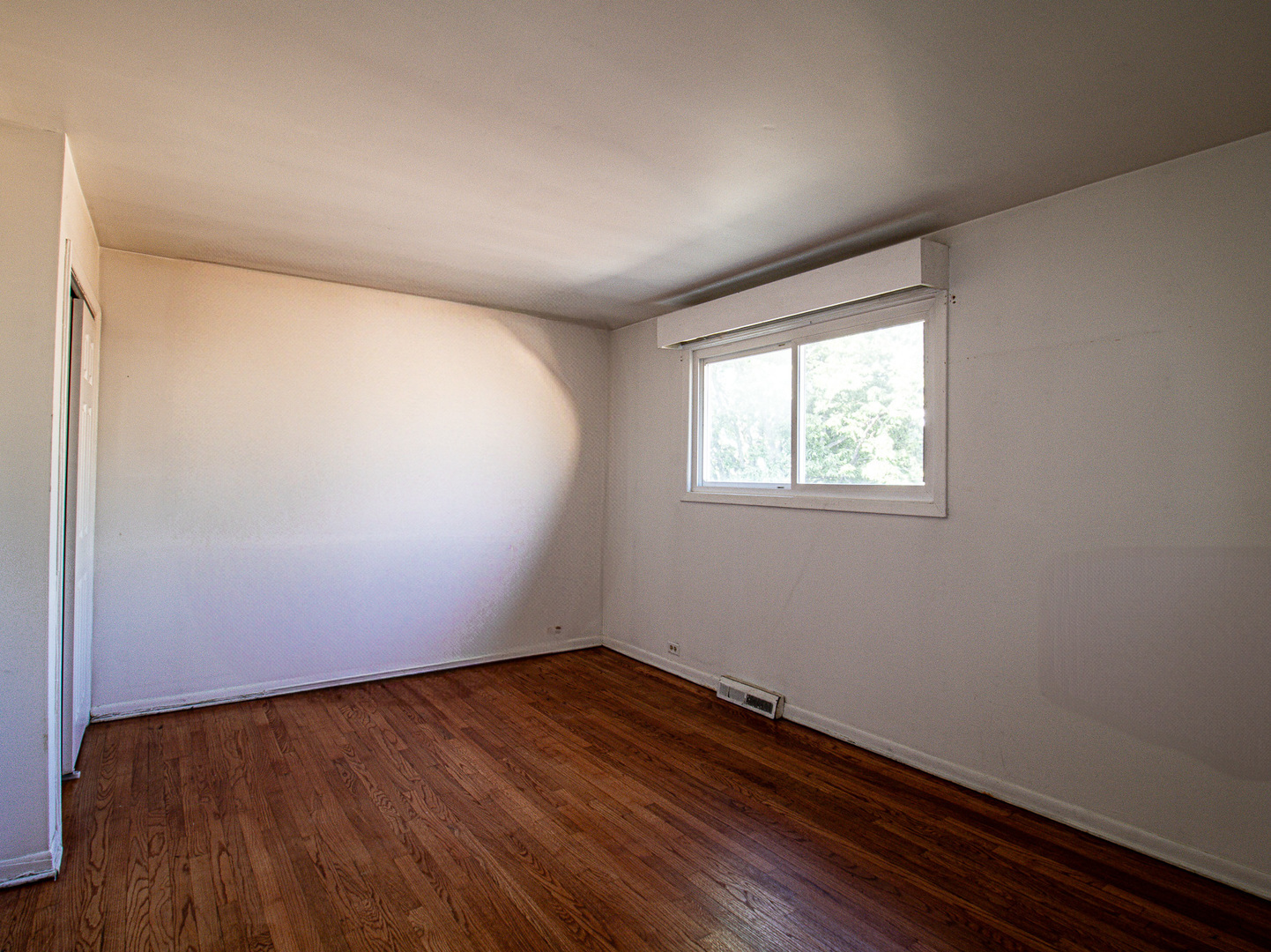 905 W North Avenue #A, Villa Park, IL 60181