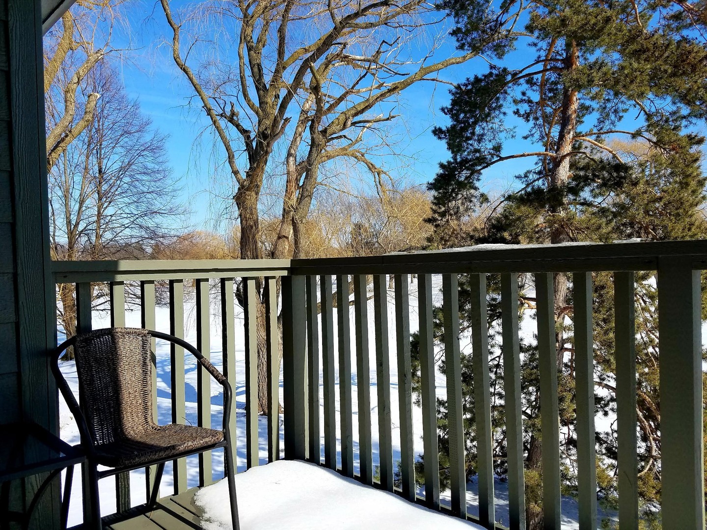 331 OAK HILL Road #A, Barrington, IL 60010
