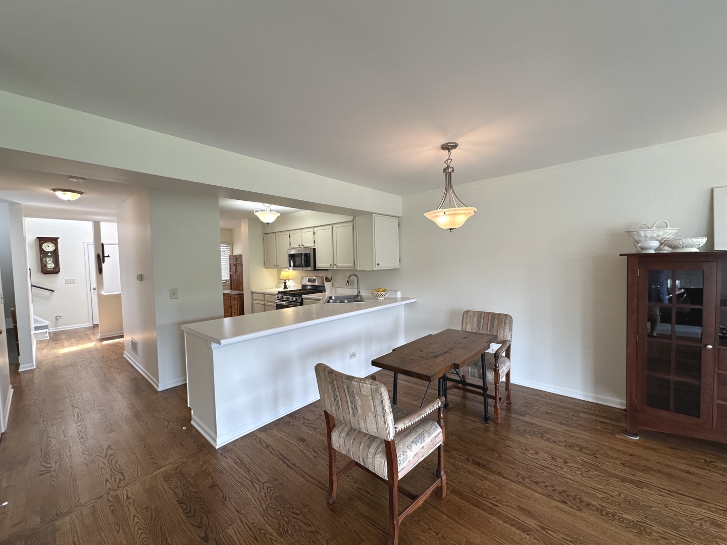 346 Bristol Lane, Fox River Grove, IL 60021