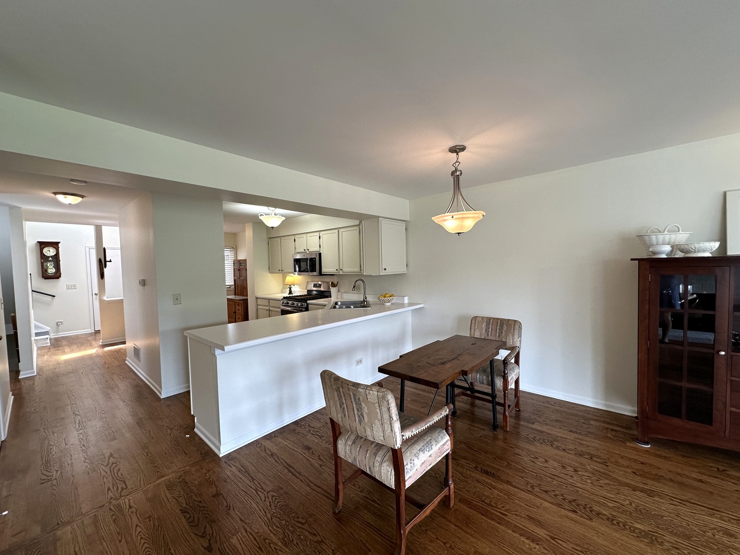 346 Bristol Lane, Fox River Grove, IL 60021
