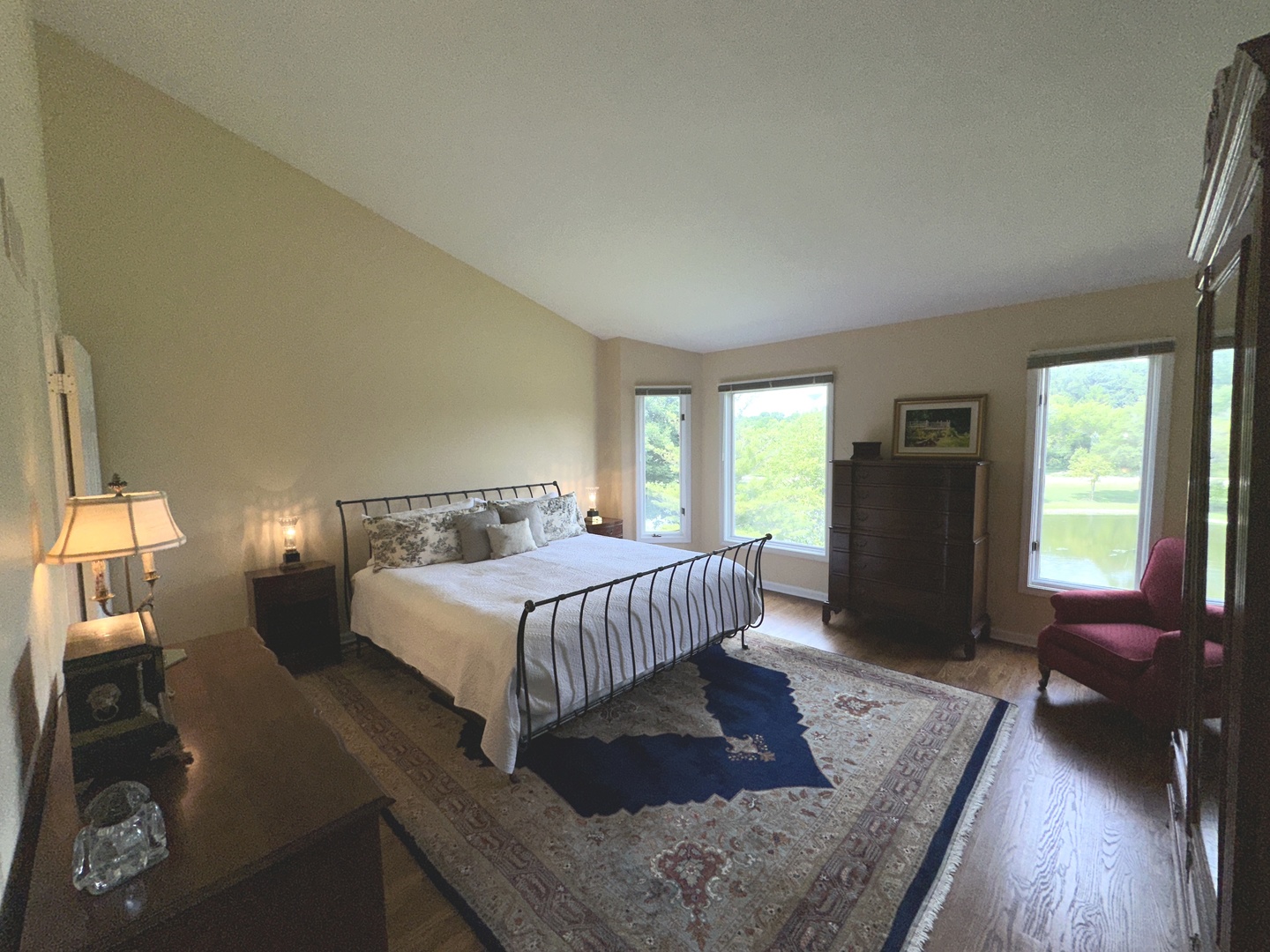 346 Bristol Lane, Fox River Grove, IL 60021