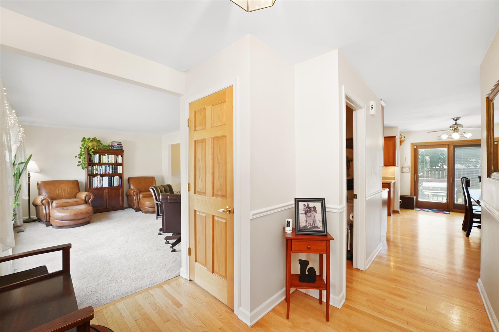428 Linsey Avenue, Schaumburg, IL 60194