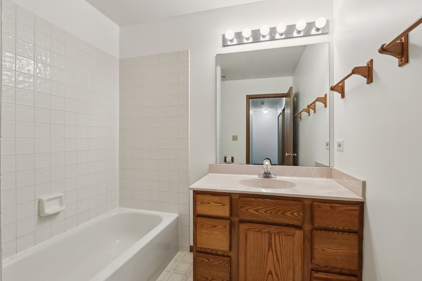 468 Joren Trail, Antioch, IL 60002