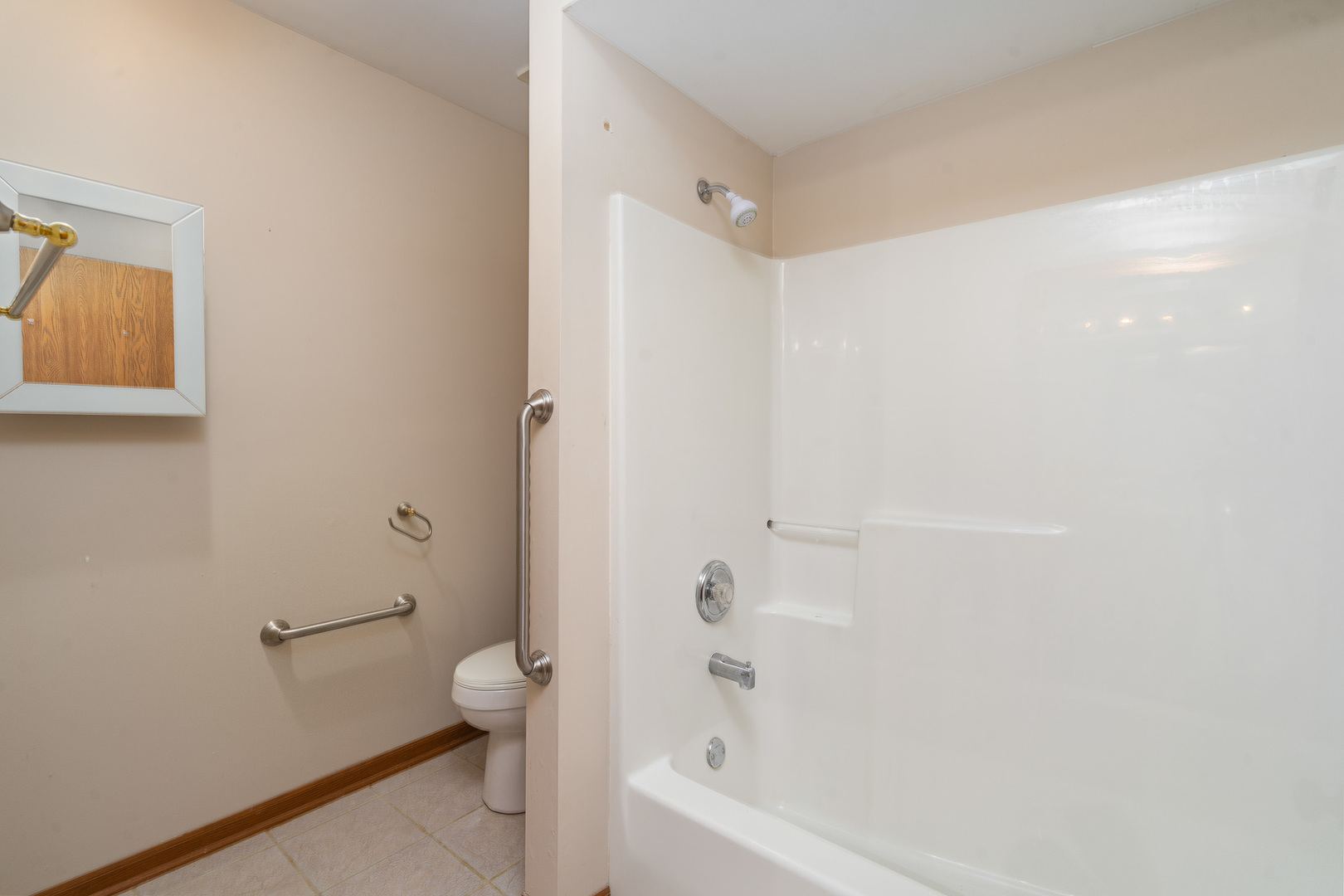 2526 Par Four Court, Joliet, IL 60436