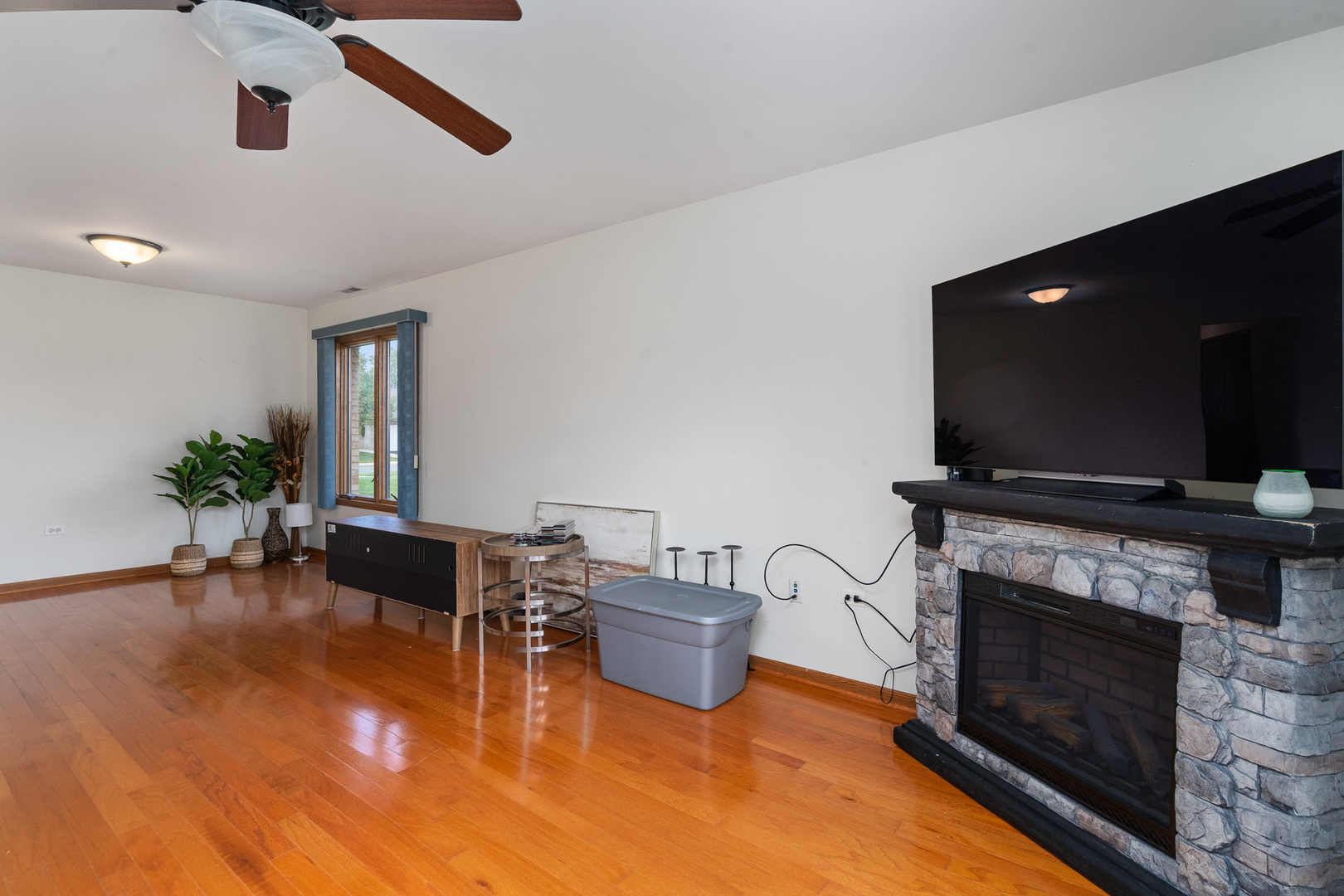 2526 Par Four Court, Joliet, IL 60436