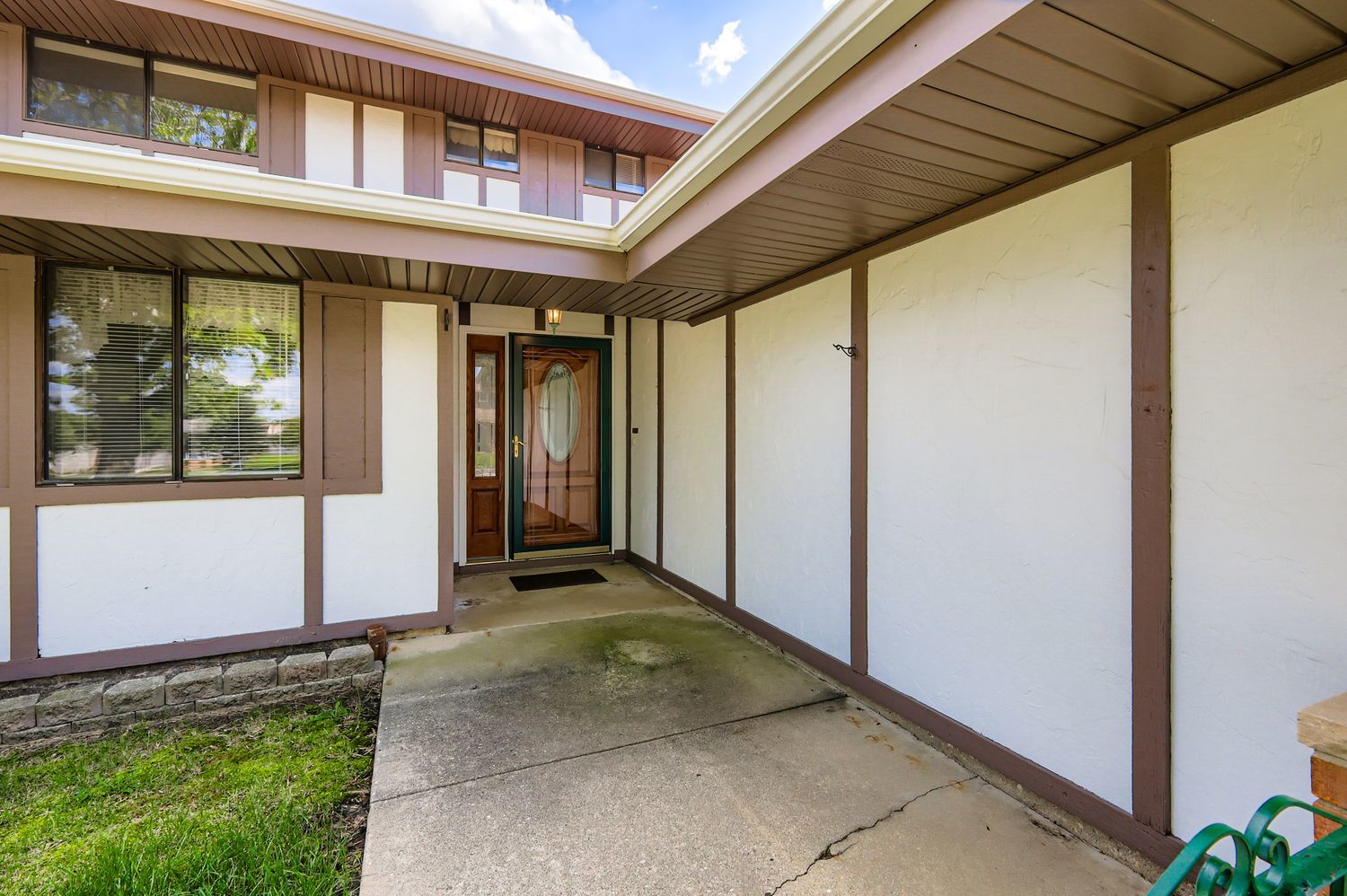 214 Cambridge Lane, Bloomingdale, IL 60108