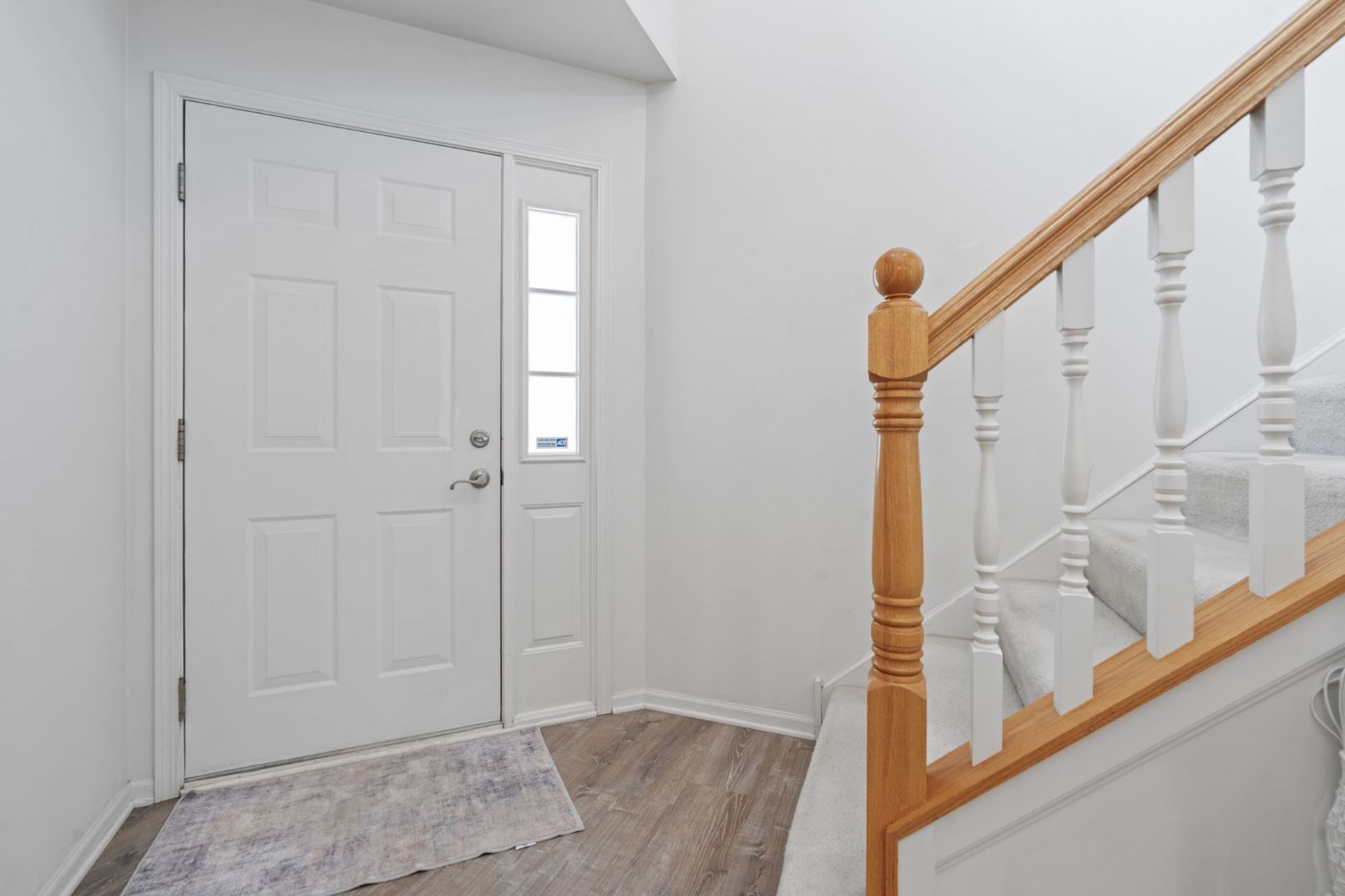 32487 N Rushmore Avenue, Lakemoor, IL 60051
