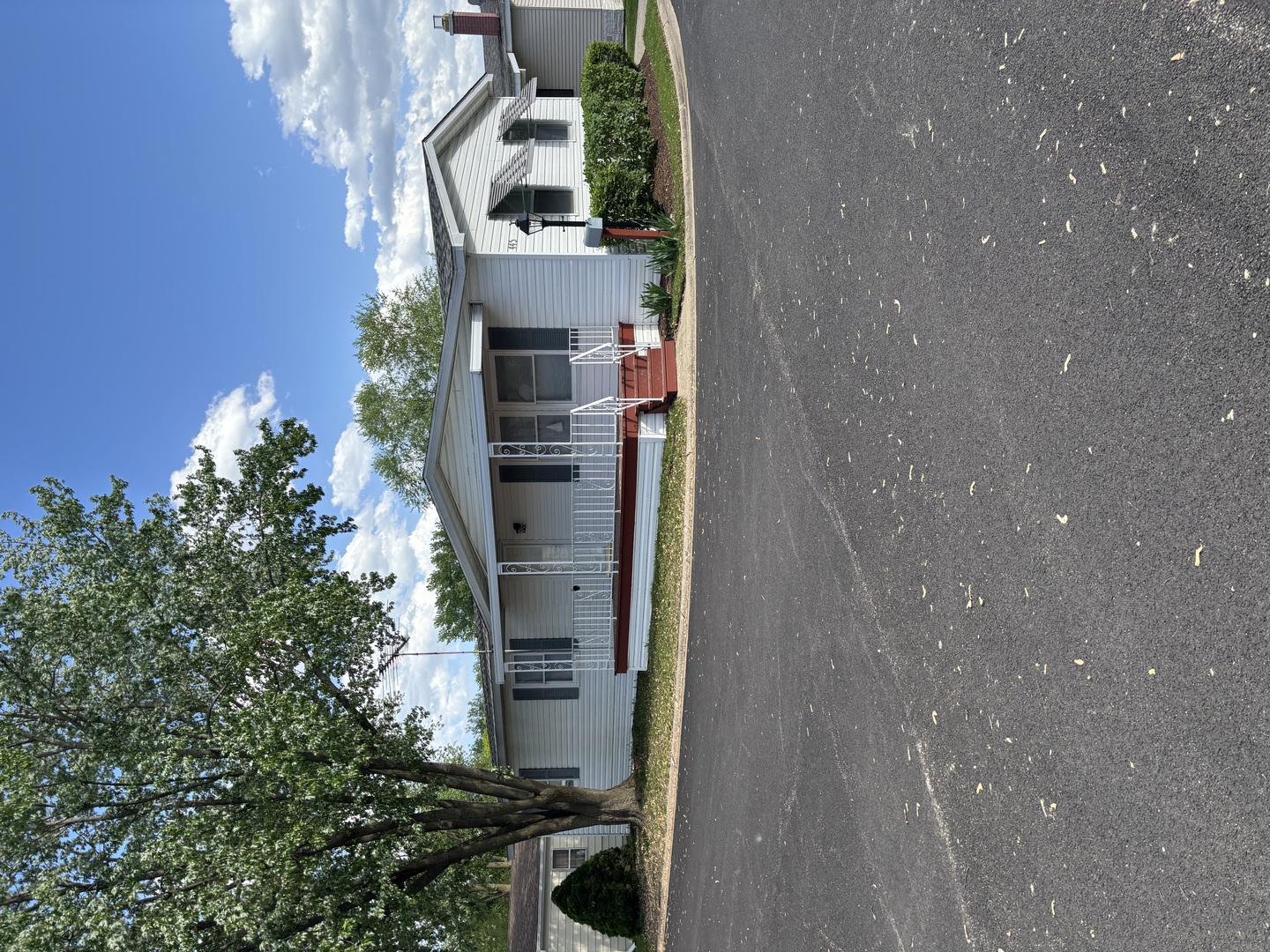 445 Lucille Avenue, Elgin, IL 60120