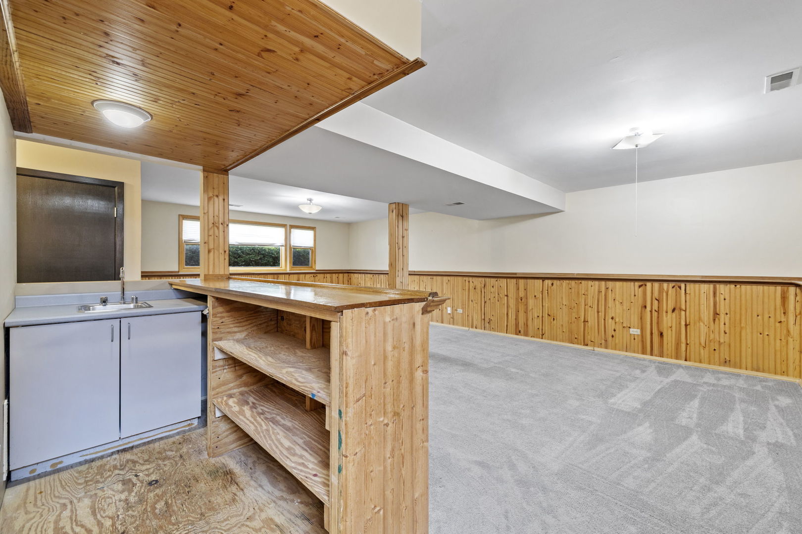 913 S Bentley Road, New Lenox, IL 60451