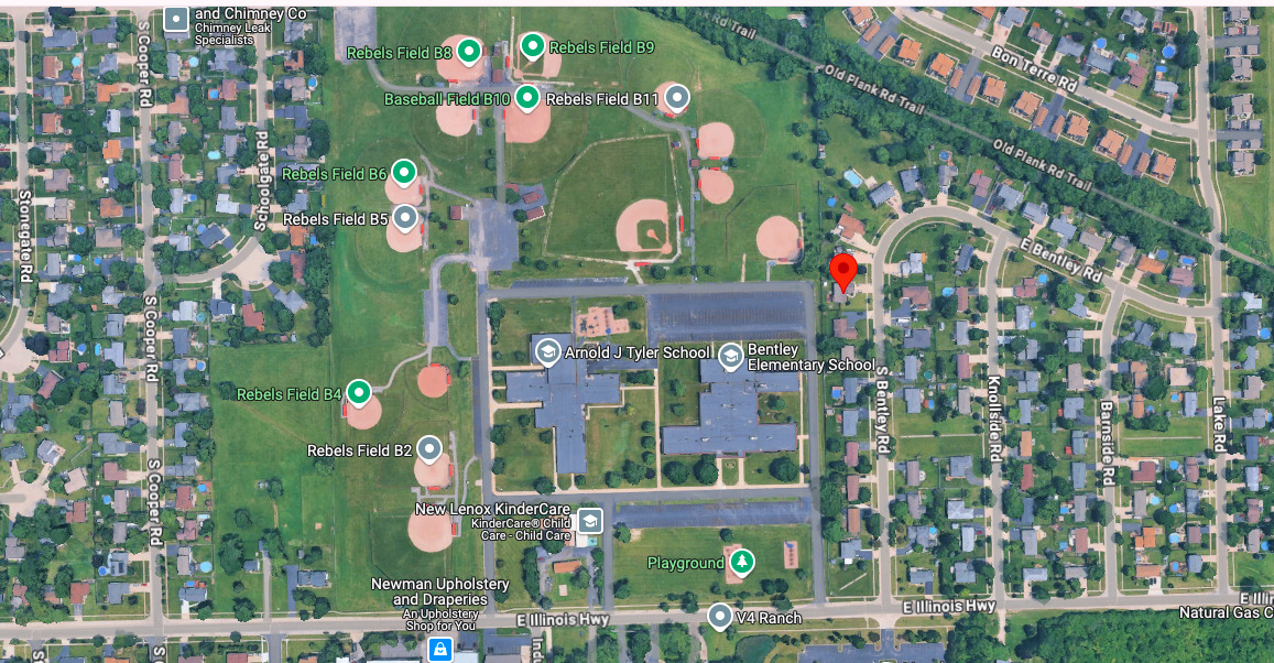 913 S Bentley Road, New Lenox, IL 60451