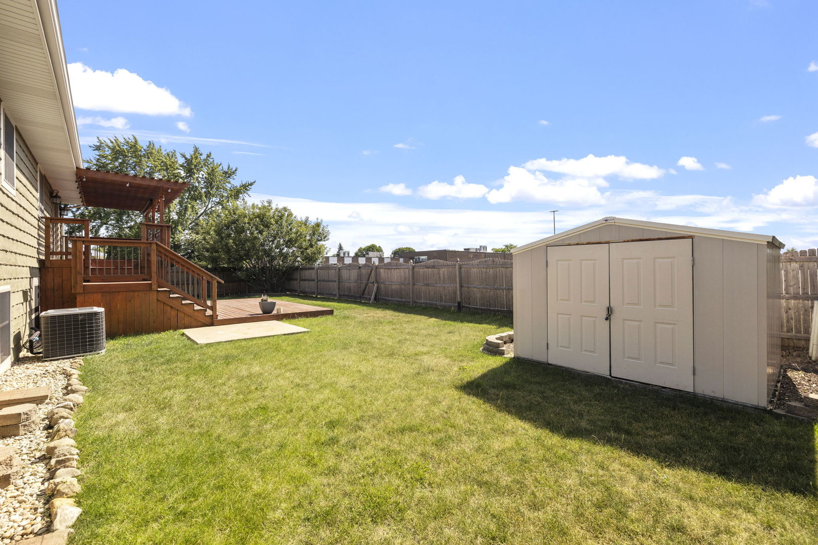 913 S Bentley Road, New Lenox, IL 60451