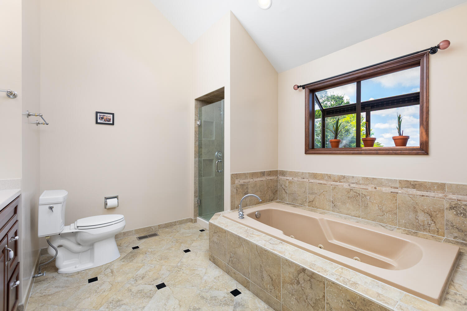 2261 Remington Drive, Naperville, IL 60565