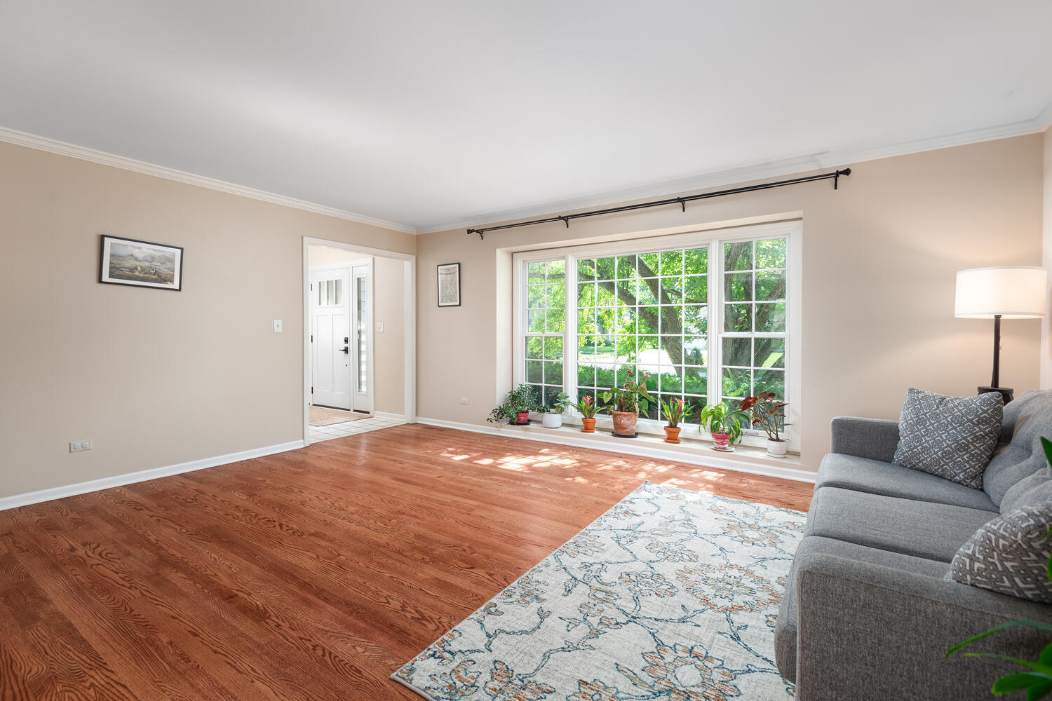 2261 Remington Drive, Naperville, IL 60565