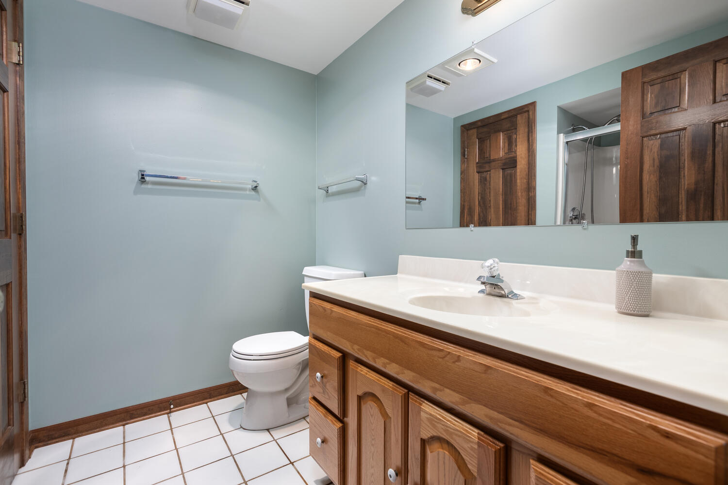 2261 Remington Drive, Naperville, IL 60565