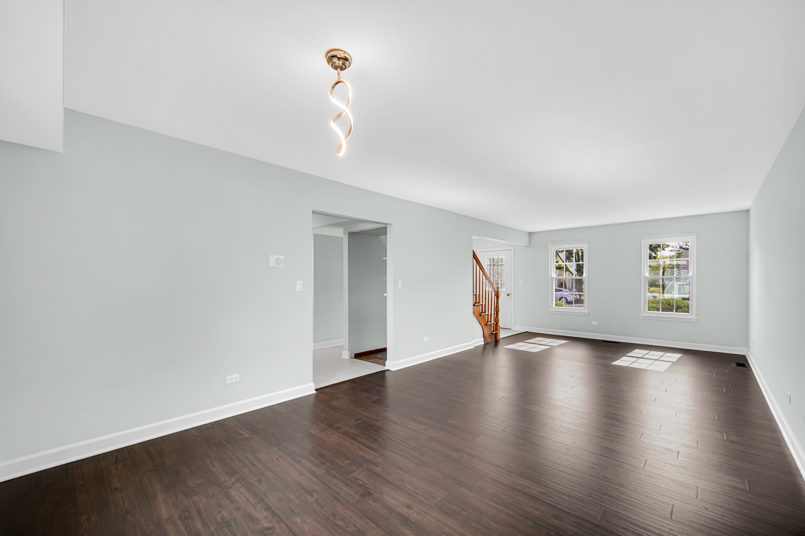 242 Stafford Drive, Mundelein, IL 60060