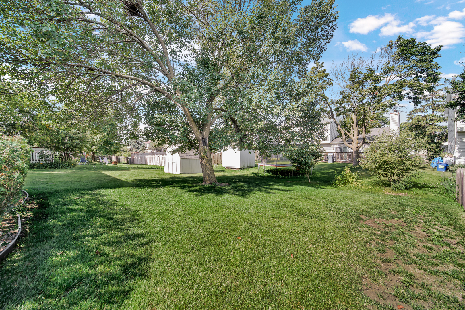 242 Stafford Drive, Mundelein, IL 60060