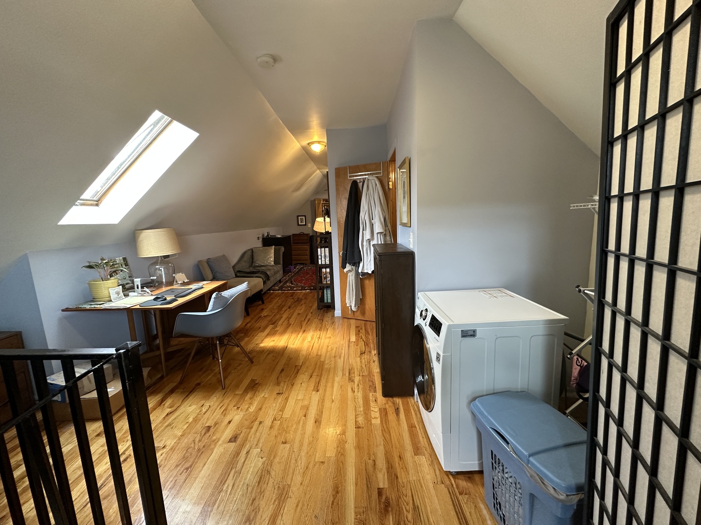 1516 N Greenview Avenue #3F, Chicago, IL 60642