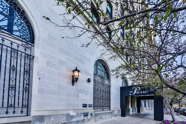2100 N Lincoln Park West #4DN, Chicago, IL 60614