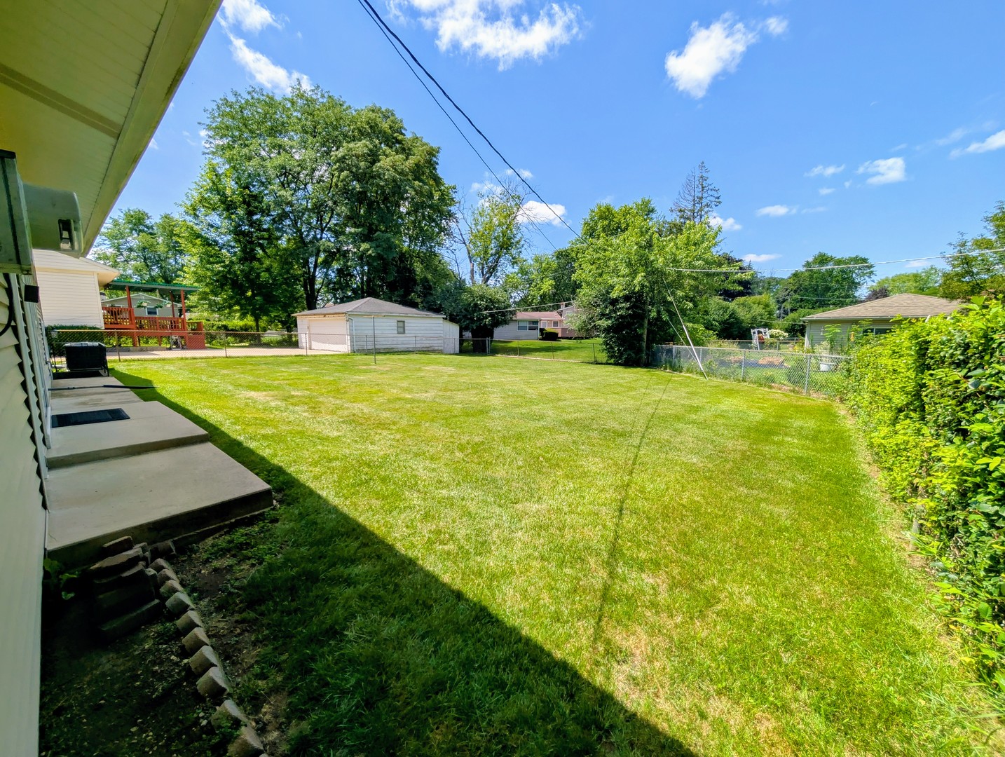 476 Raupp Boulevard, Buffalo Grove, IL 60089