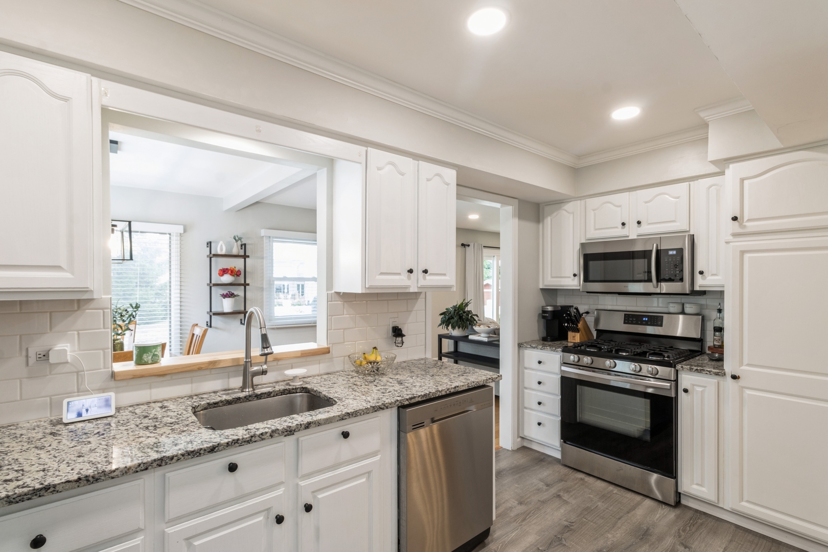 639 N Stephen Drive, Palatine, IL 60067