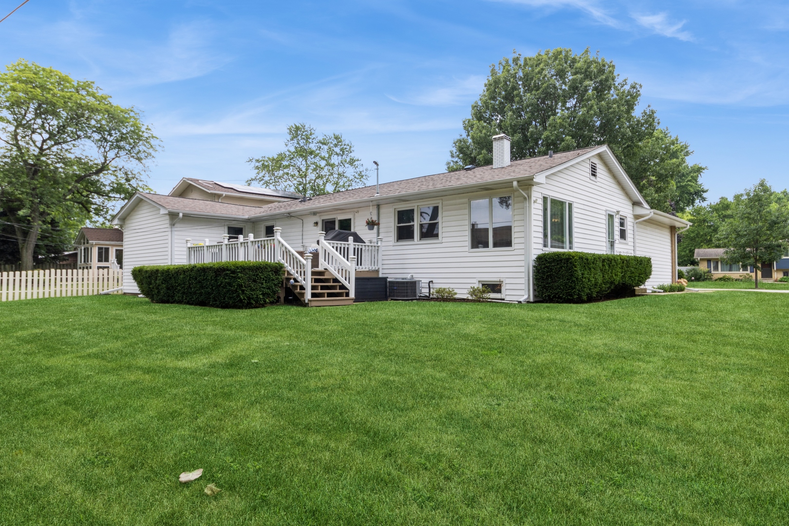 639 N Stephen Drive, Palatine, IL 60067