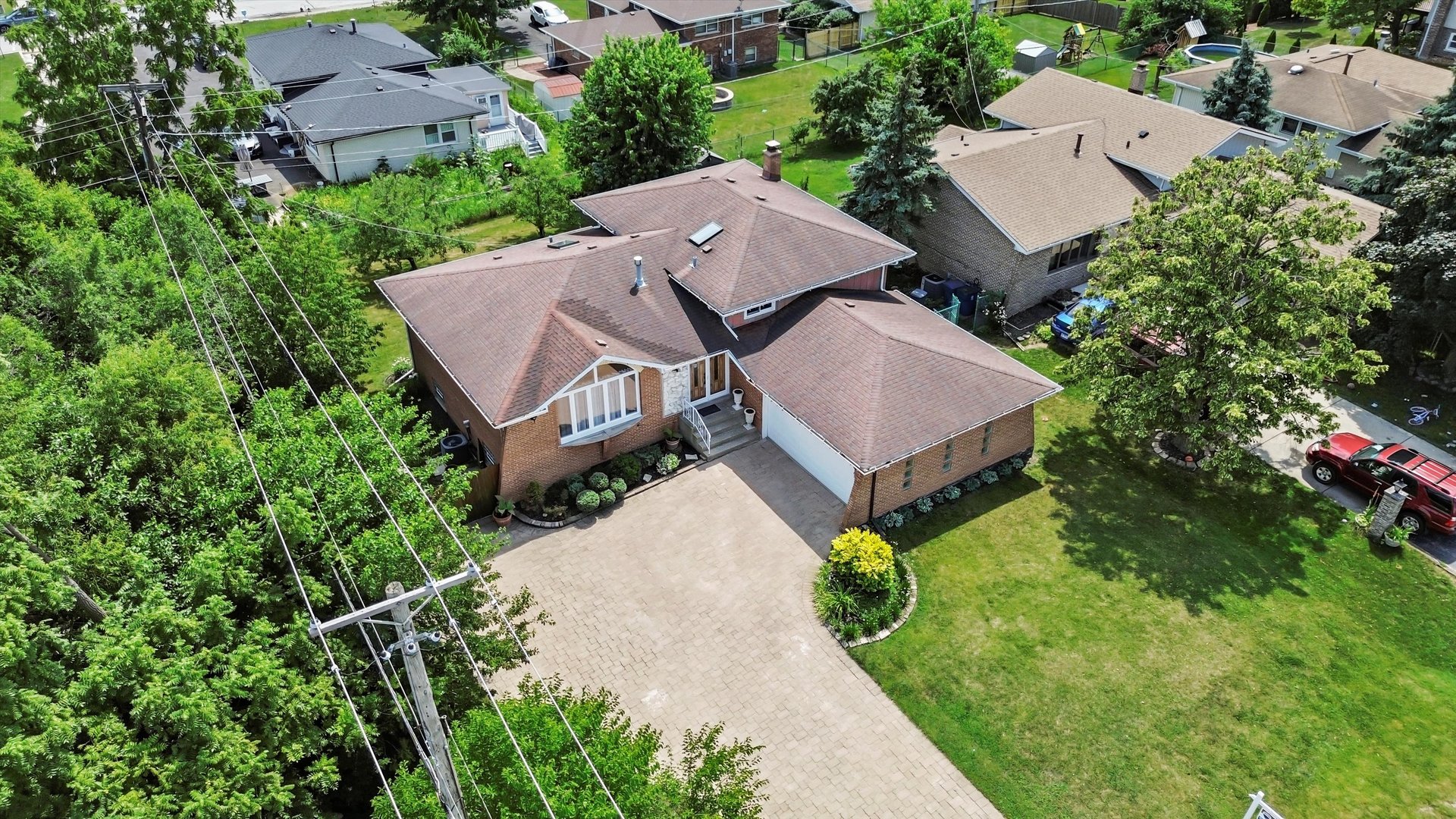 9842 S 88th Avenue, Palos Hills, IL 60465