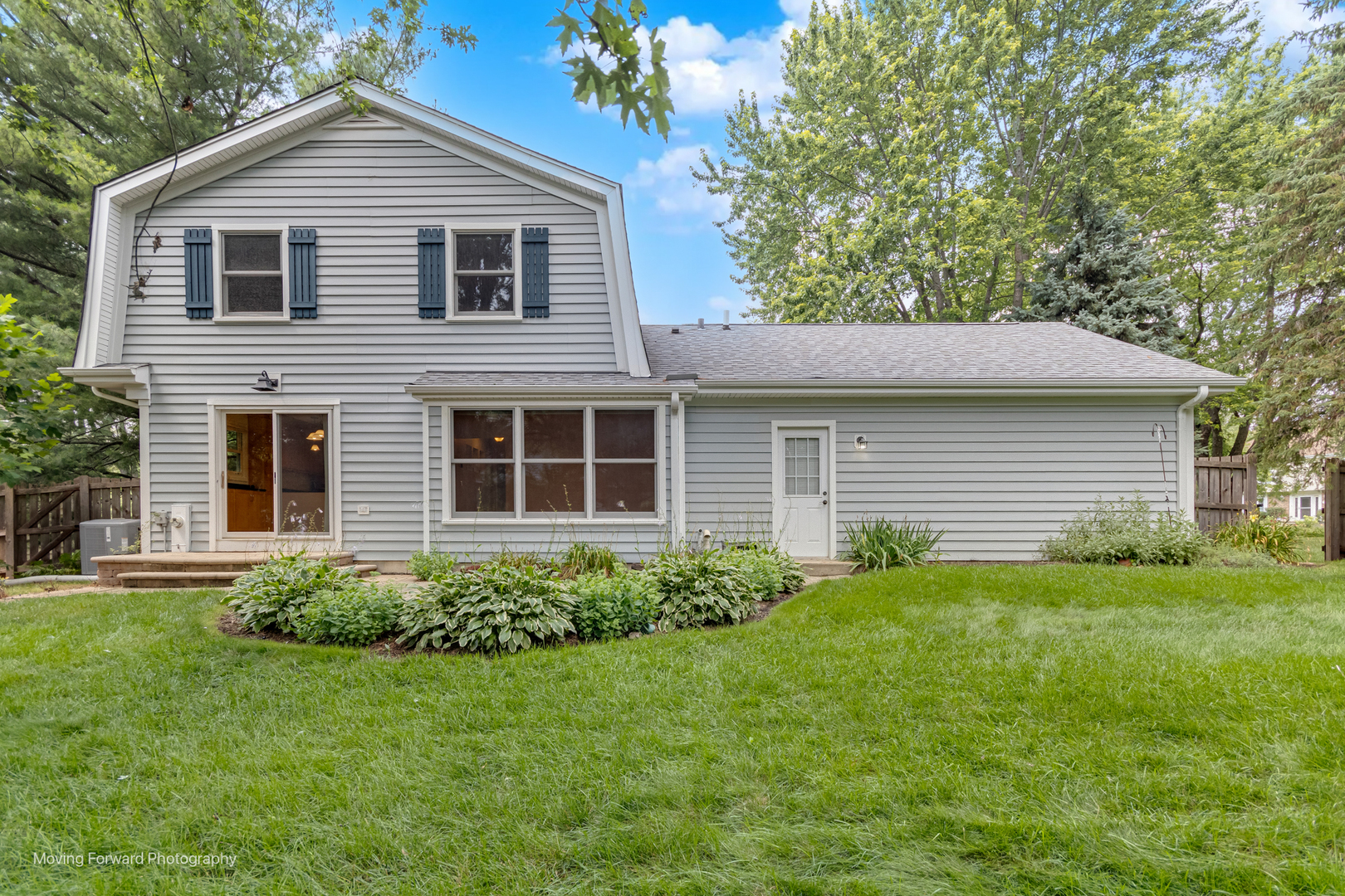 1763 Cass Court, Libertyville, IL 60048