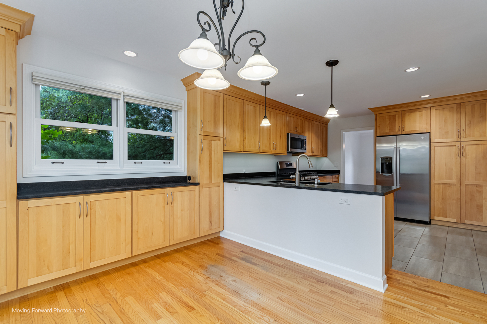 1763 Cass Court, Libertyville, IL 60048