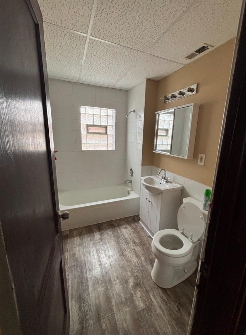 4134 W 21st Place #2, Chicago, IL 60623