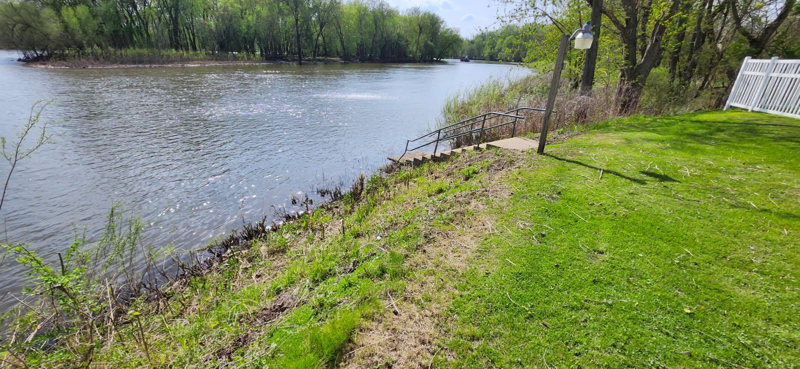 309 S Bridge Street, Aroma Park, IL 60910