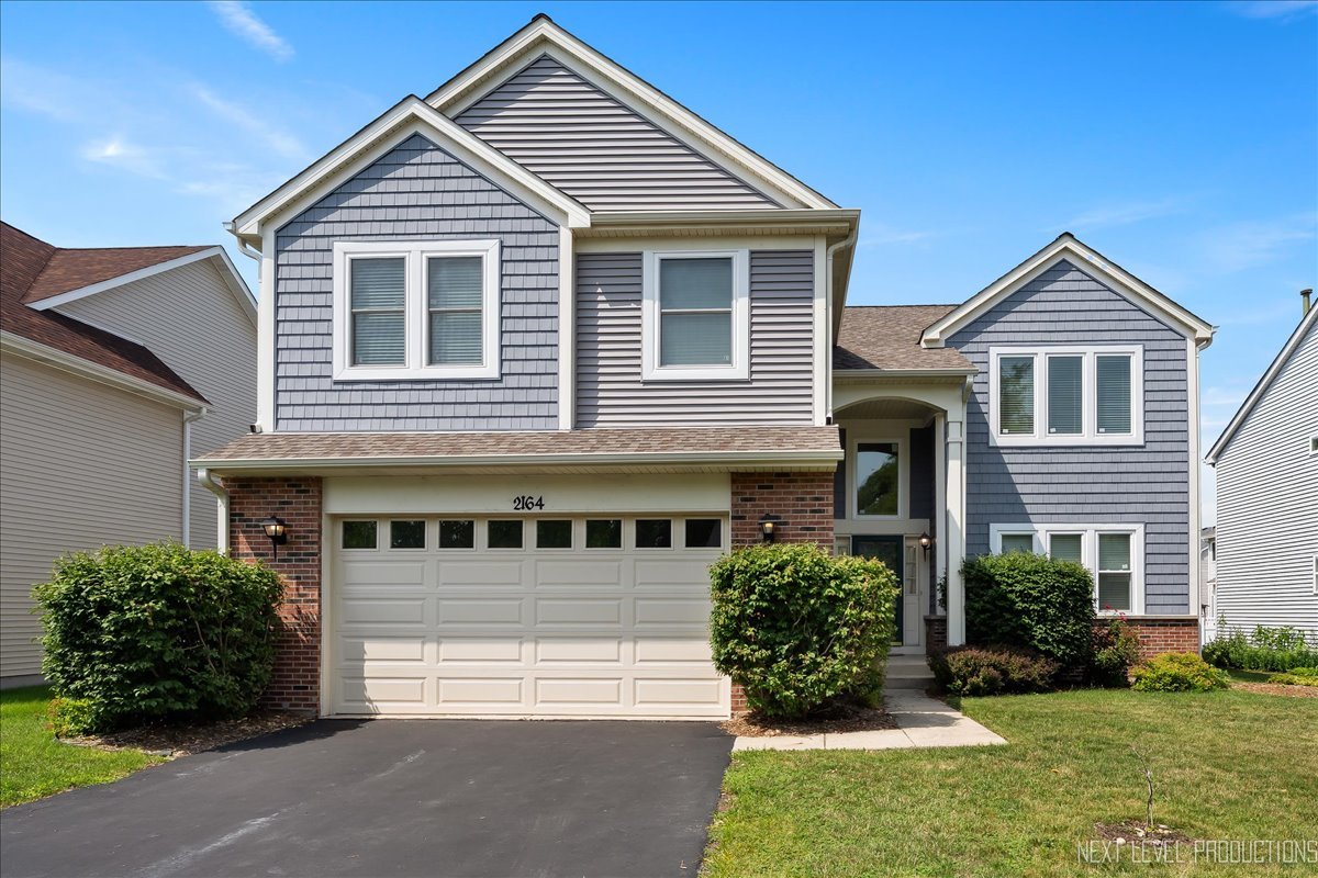 2164 Horncastle Lane, Naperville, IL 60564