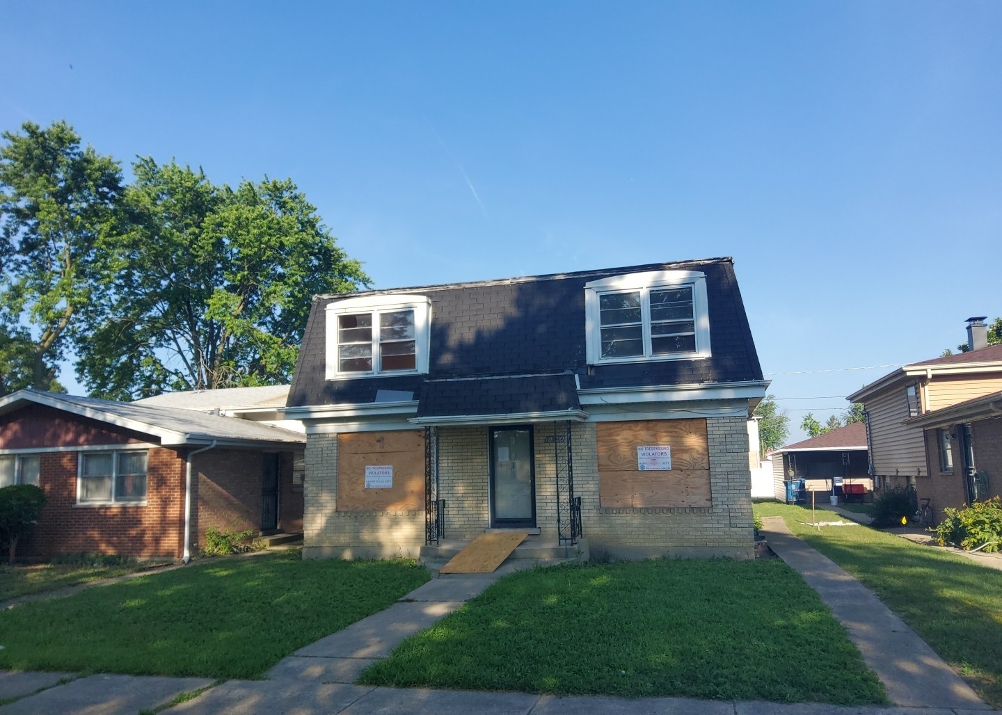 15944 Paulina Street, Harvey, IL 60426