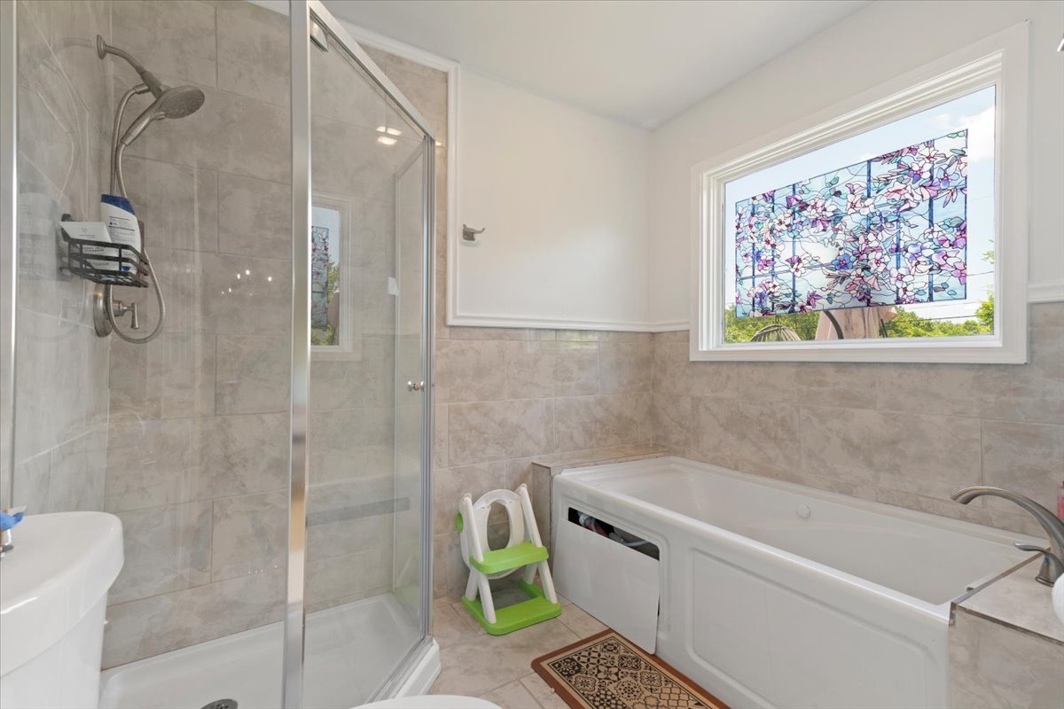 10067 W Logan Court, Zion, IL 60099