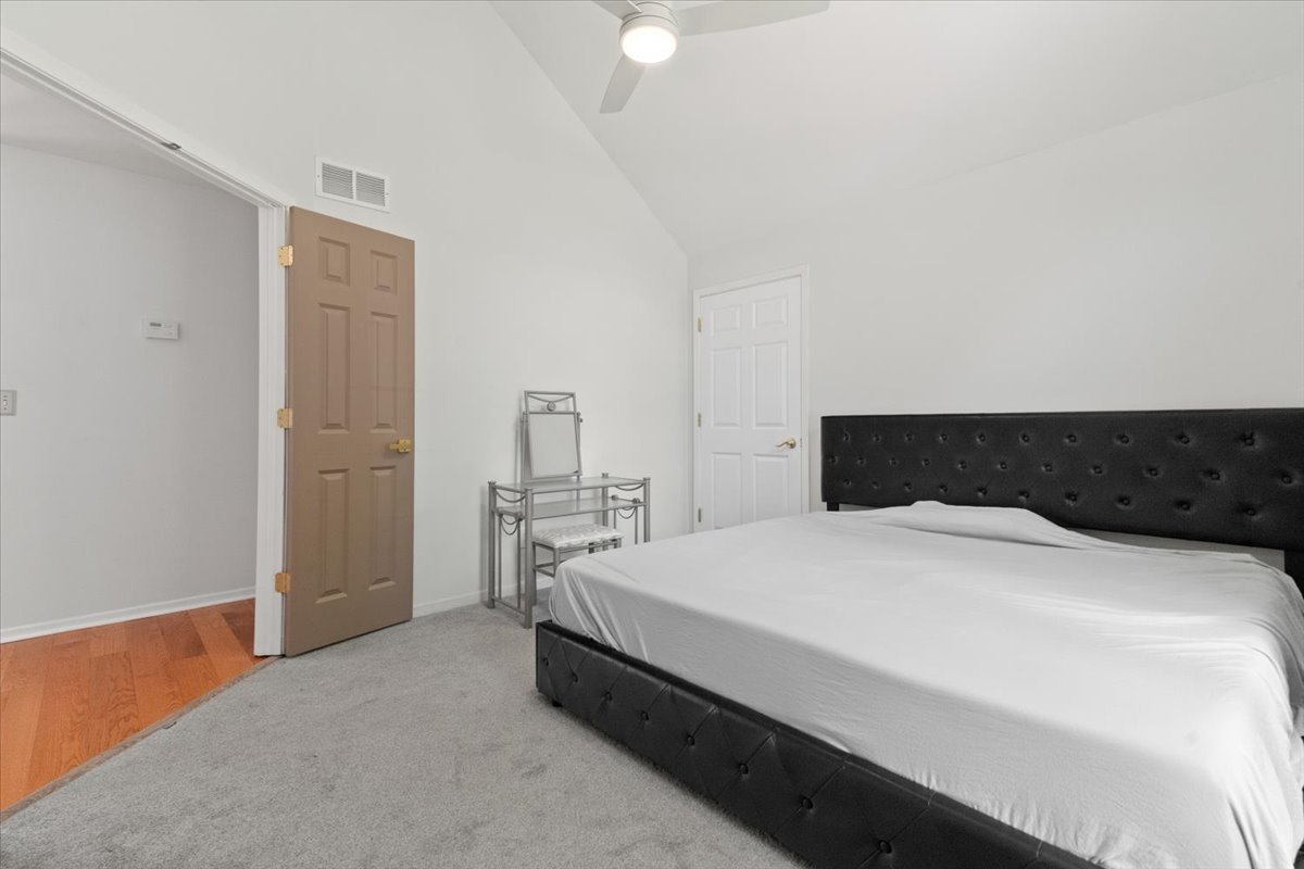 10067 W Logan Court, Zion, IL 60099