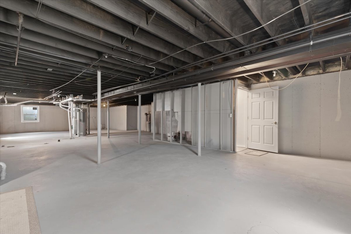 10067 W Logan Court, Zion, IL 60099