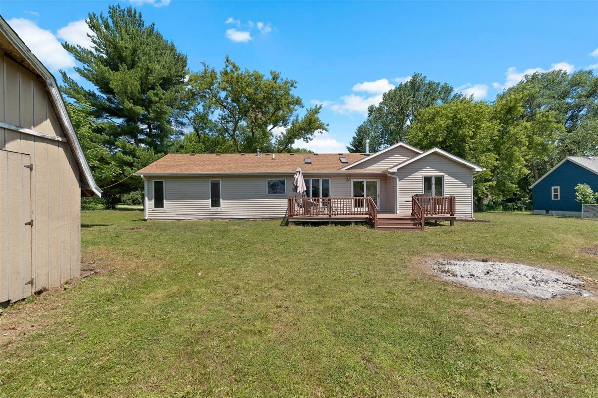 10067 W Logan Court, Zion, IL 60099