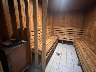 18 E Old Willow Road #106N, Prospect Heights, IL 60070