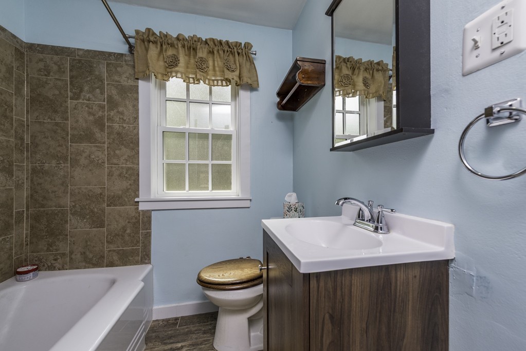10415 W Ames Avenue, Beach Park, IL 60087