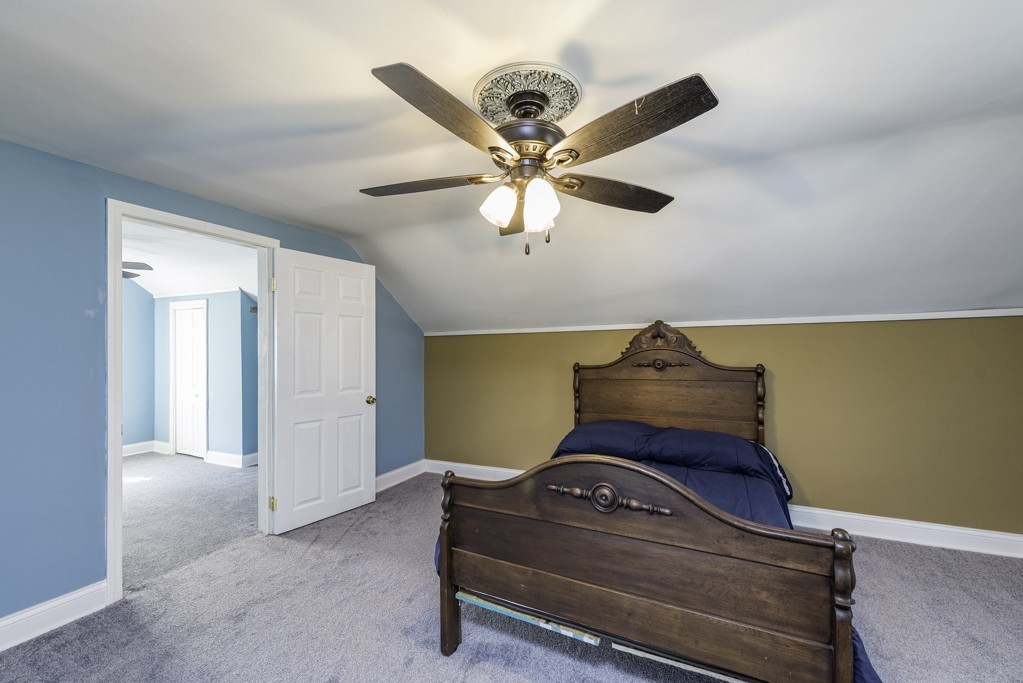 10415 W Ames Avenue, Beach Park, IL 60087