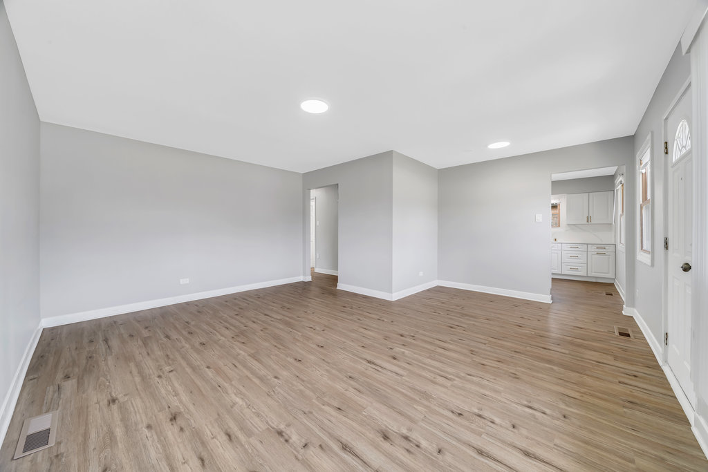 1304 Burnham Avenue, Calumet City, IL 60409