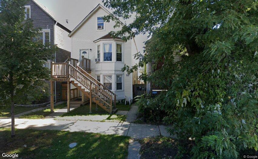 8237 S Commercial Avenue #2, Chicago, IL 60617