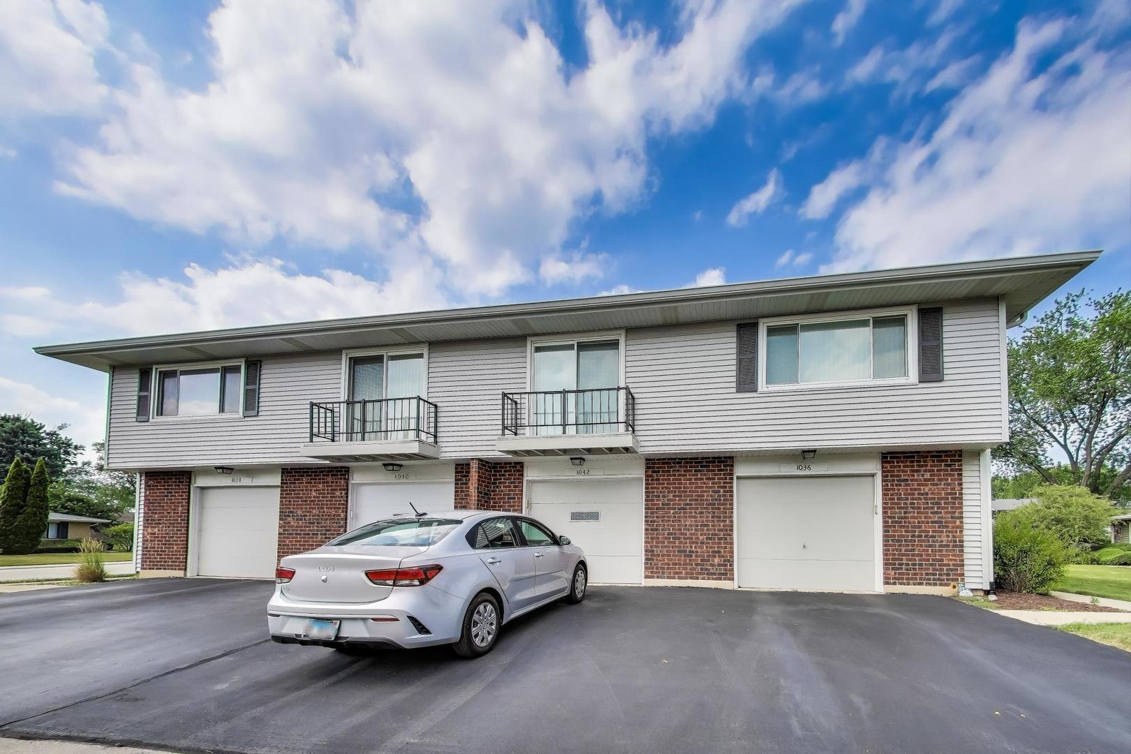 1042 Quanset Court, Schaumburg, IL 60194