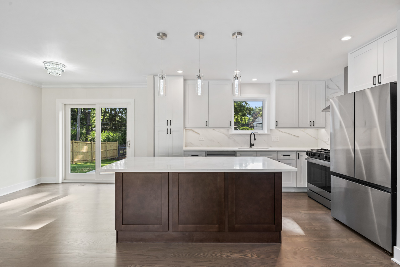 117 S Waverly Place, Mount Prospect, IL 60056