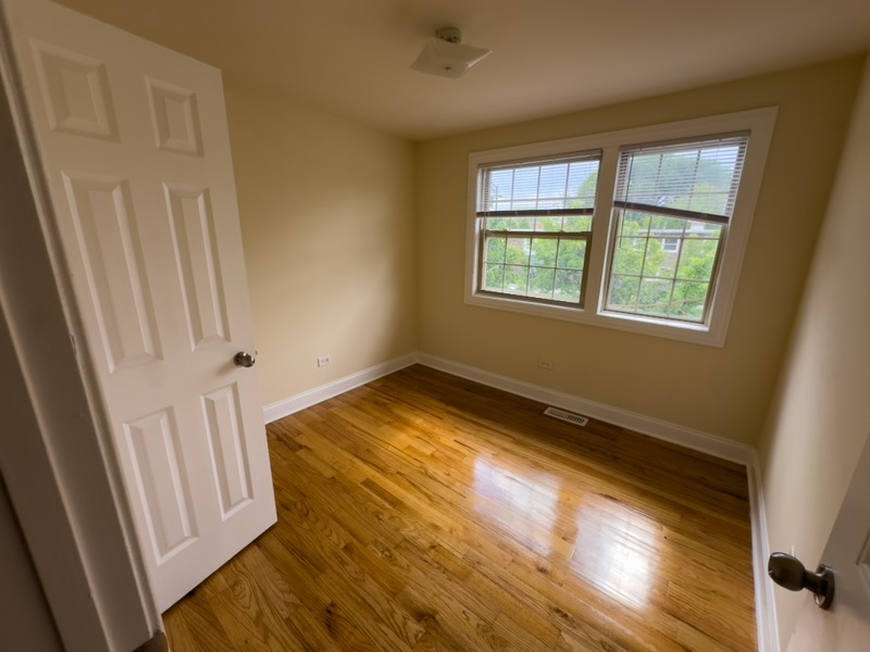3711 S Michigan Avenue #2A, Chicago, IL 60653